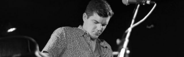 Live Music:Christian Patey