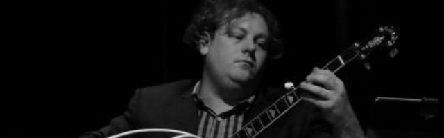 Live Music: Andrew Tuttle